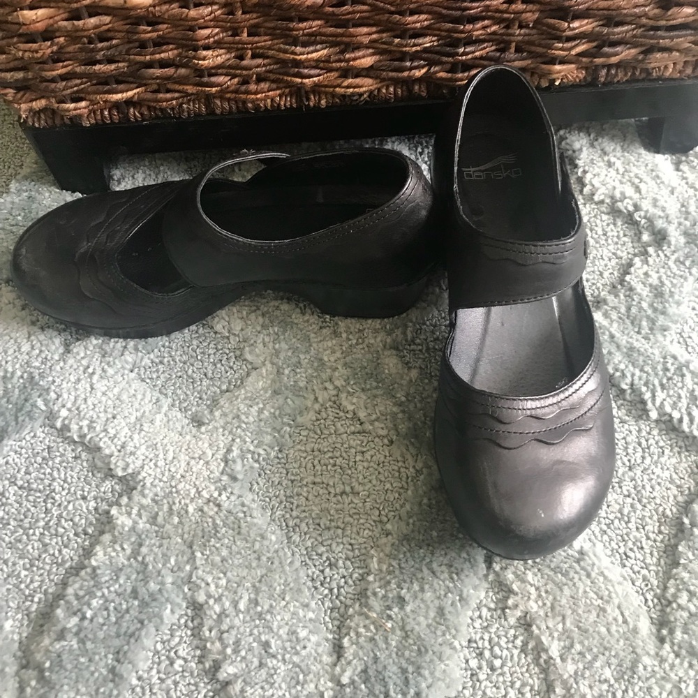 Women’s shoes